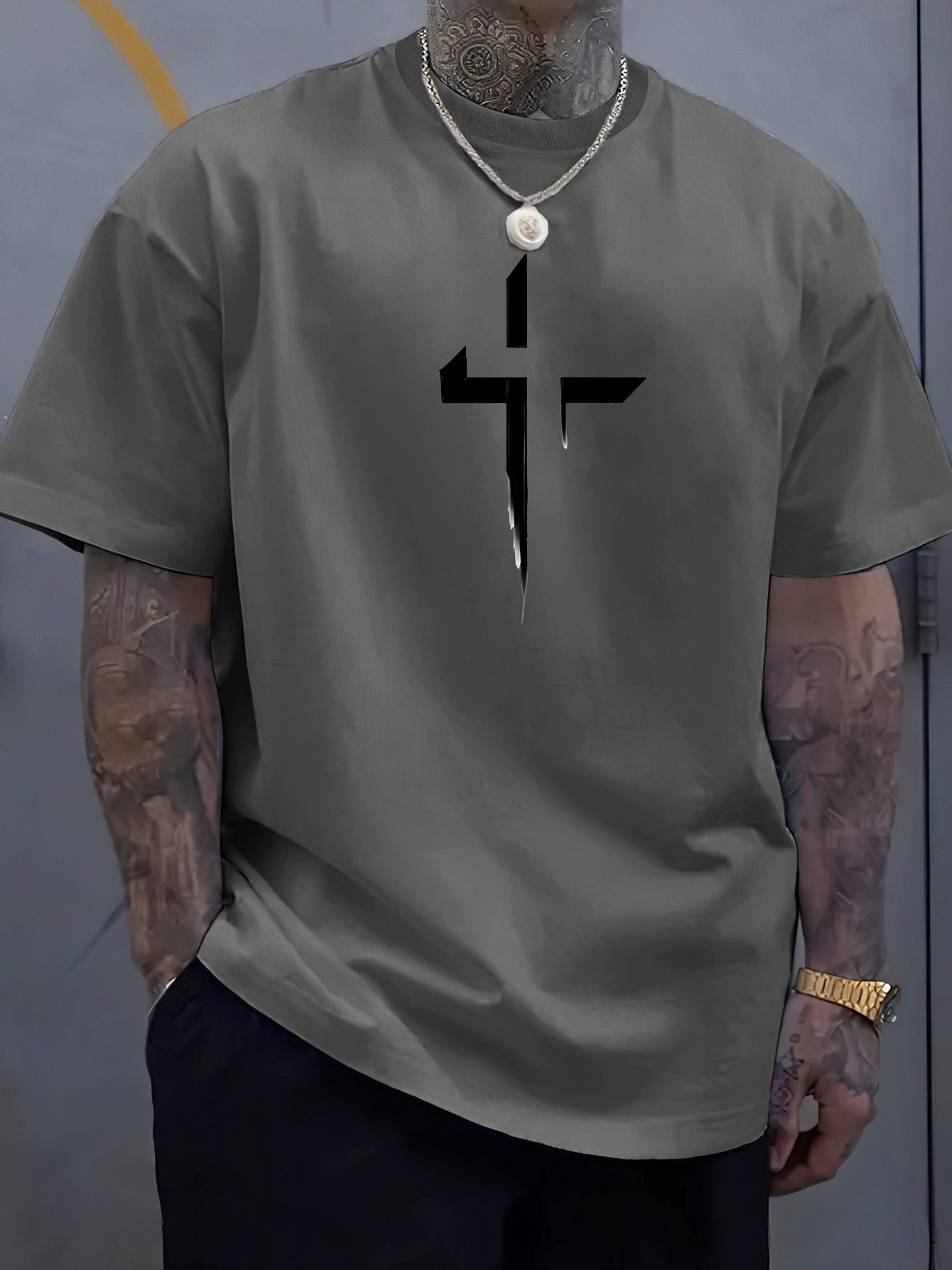 Cross Creative Printed Men's Casual T-shirt, Summer Fashionable Round Neck Short Sleeved Top, Men's Modern Street Style